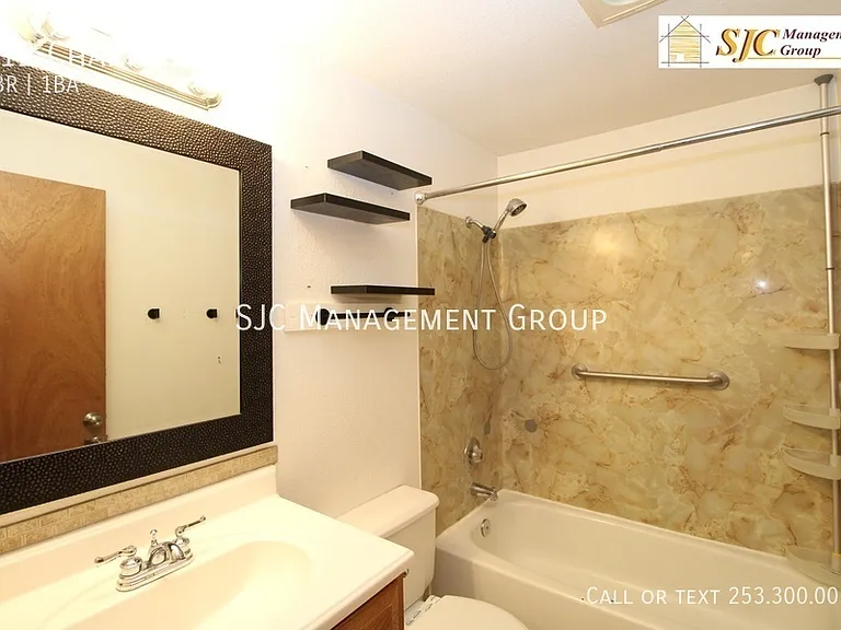 312 Charwila Ln #D — Photo 14