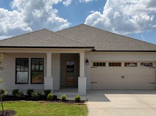 110 Applegrove Ln, Madison, AL 35757