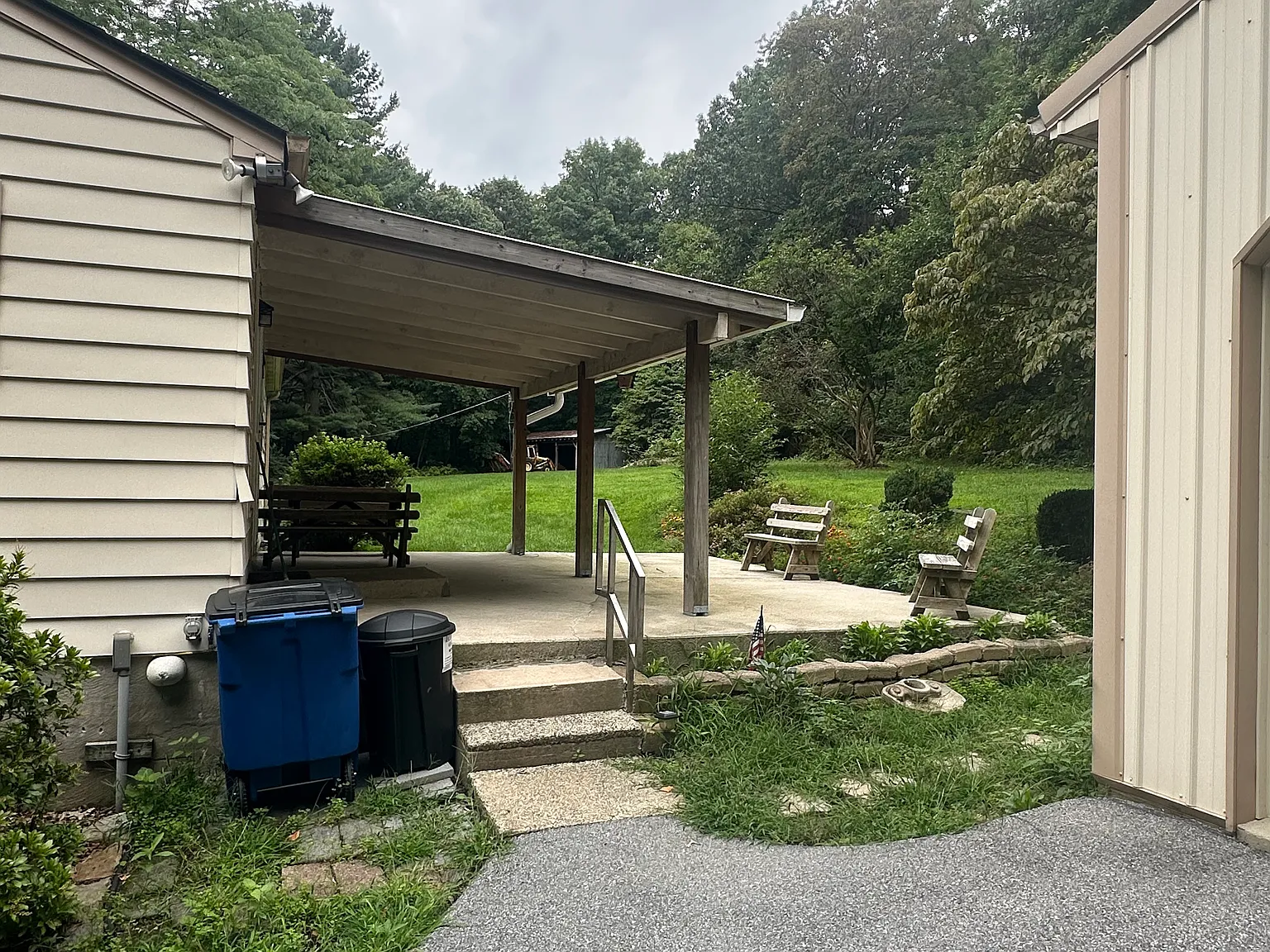 3 bed, 1260 sqft, $2,600 — Photo 4