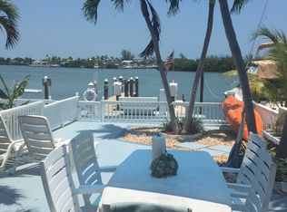 15 Sadowski Cswy, Key Colony Beach, FL 33051