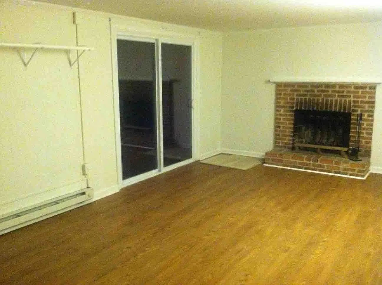 4 bed, 3.5 bath, 1900 sqft, $2,600 — Photo 4