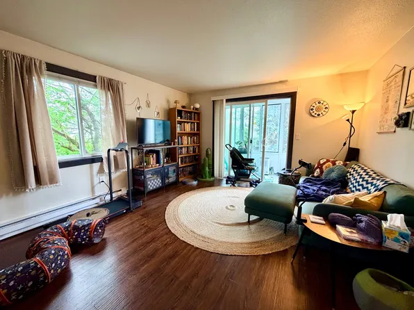 Terra Apartments, 730 N 85th St APT 304, Seattle, WA 98103
