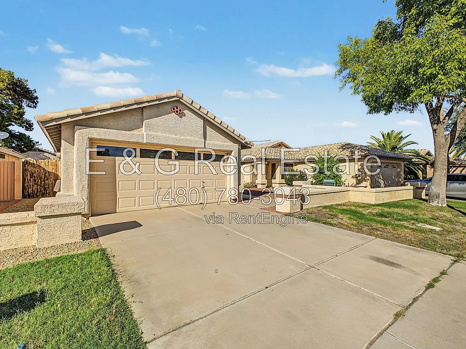 5774 W Commonwealth Pl