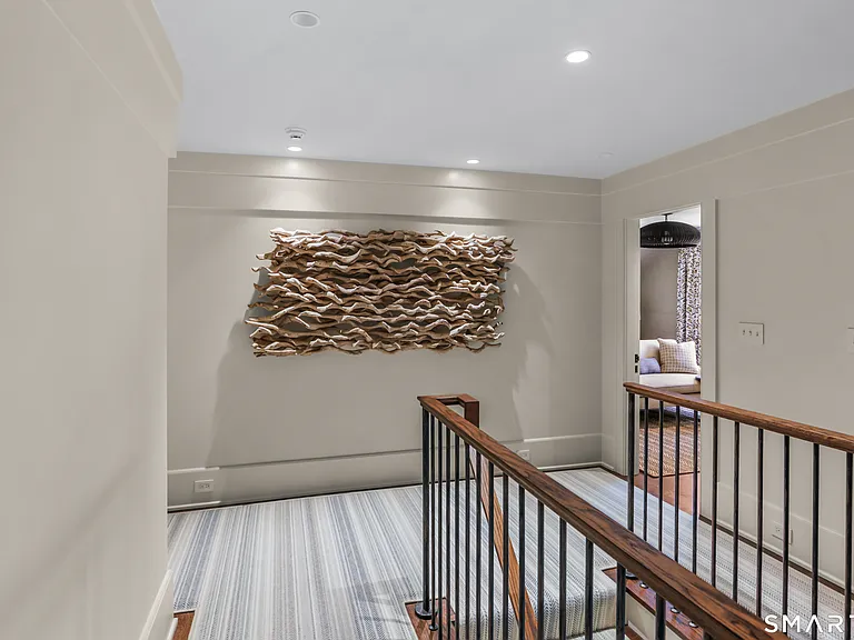 30 Edgewater Hillside — Photo 19
