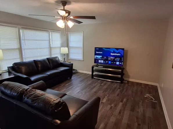 4705 Joe Davis Dr, Decatur, AL 35603