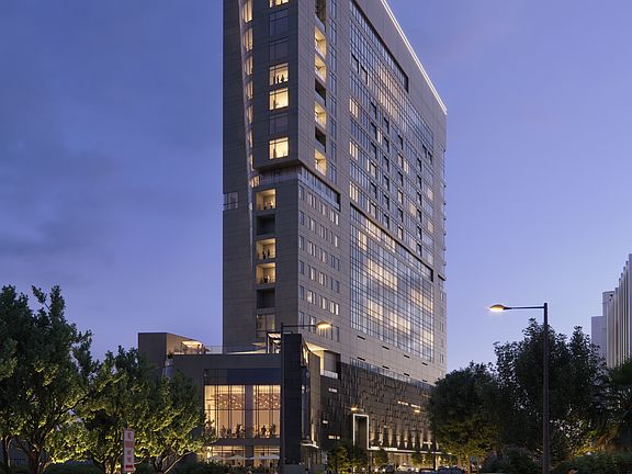 4th image of 123 Lexington Ave #1903
