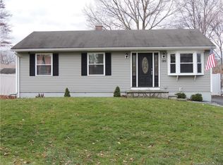 120 Morning Mist Rd, Naugatuck, CT 06770