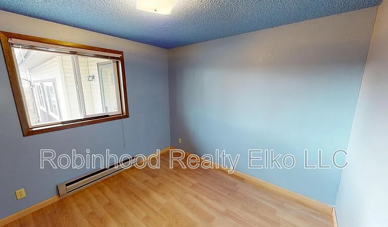 778 Lamont Dr — Photo 15
