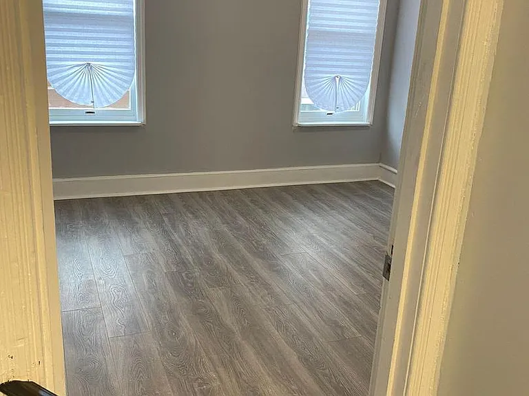 355 Tree St — Photo 16