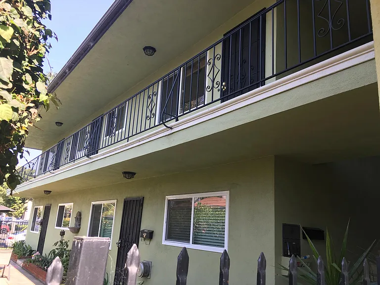 4041 S Centinela Ave #4 — Photo 18