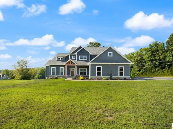 440 Blackberry Dr, Campbellsville, KY 42718