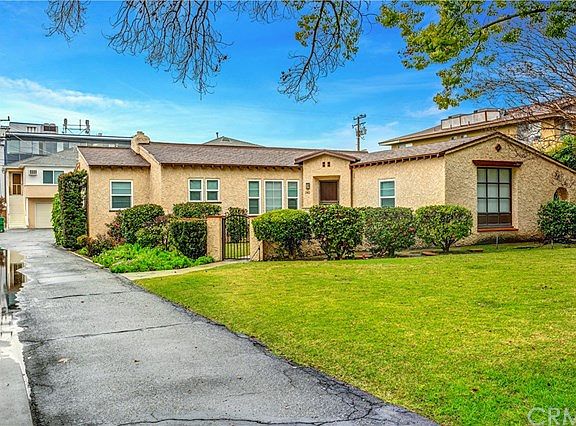 5th image of 740 Arcadia Ave