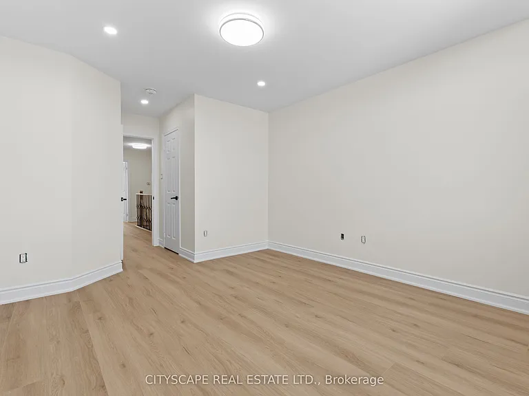 3409 McDowell Dr — Photo 31