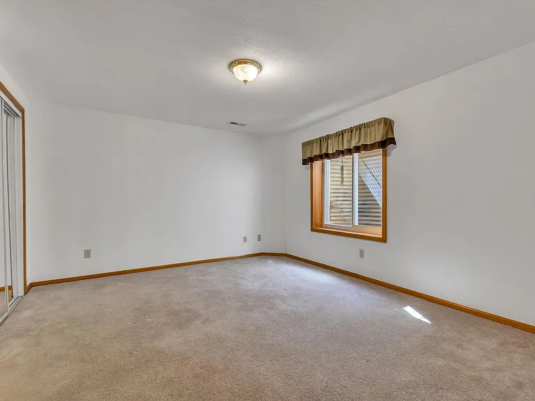 4834 W 93rd Ave — Photo 17