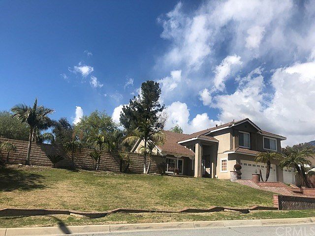 2nd image of 5788 Hillside Cv