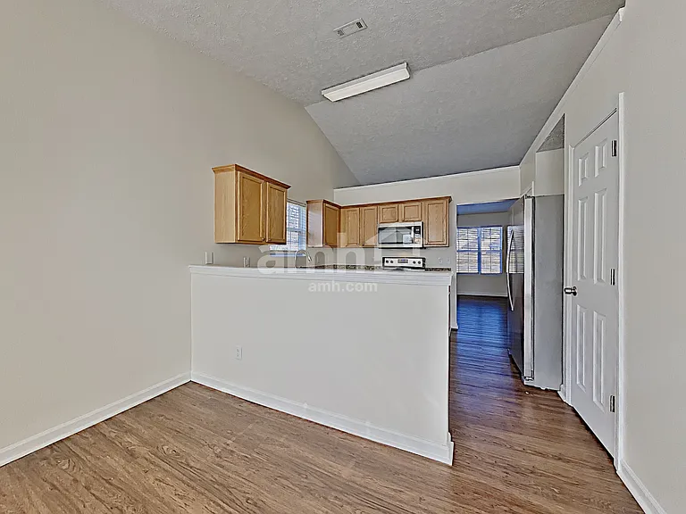 5034 Timber Trail Dr — Photo 6