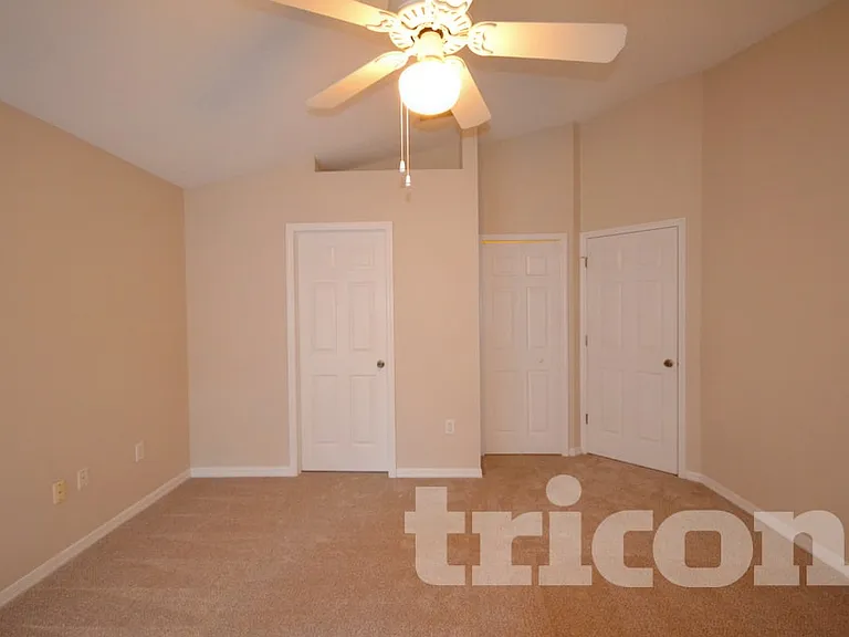 1817 Landside Dr — Photo 8