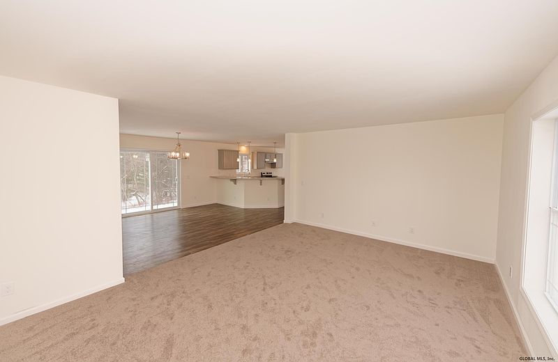 5th image of 111 HALL Road