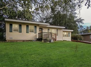 5502 Fox Lake Rd, McHenry, IL 60051