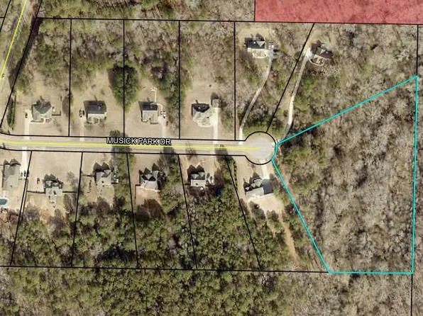 88 Musick Park Dr, Senoia, GA 30276