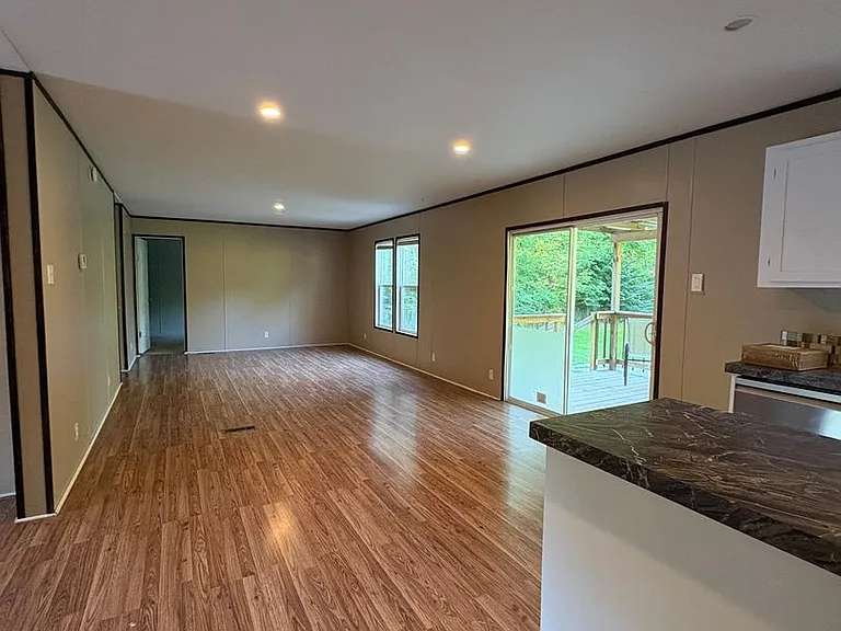 9932 Lareta St — Photo 12