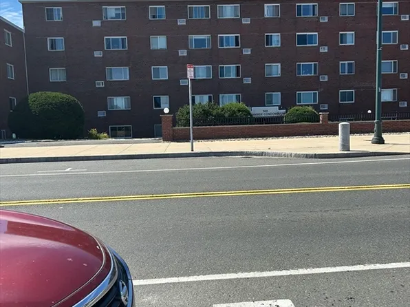 500 Revere Beach Blvd APT 304, Revere, MA 02151