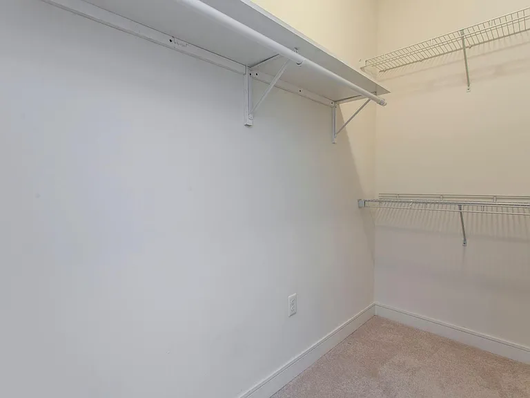 110 Brinley Ct — Photo 20