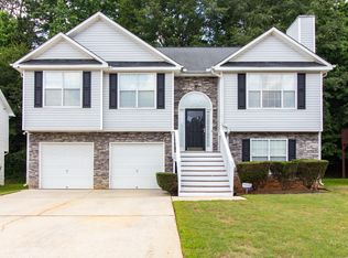 1909 Owens Trl, Rex, GA 30273