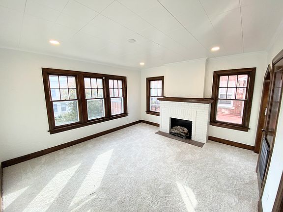 5th image of 404 W Back Bay Blvd APT 1