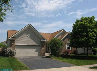 6434 Fox Hill Dr, Canal Winchester, OH 43110