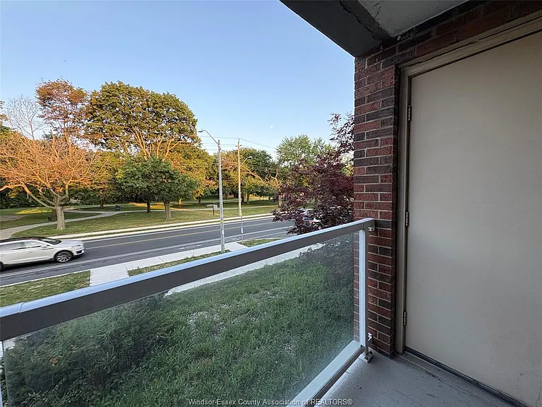 3044 Sandwich St #202 — Photo 17