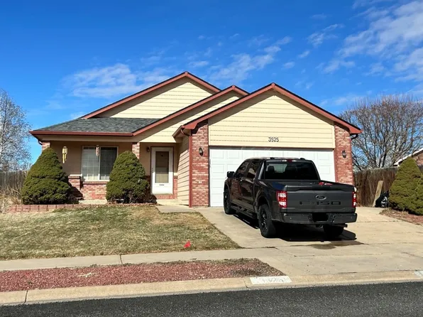 3525 Powderkeg Dr, Evans, CO 80620