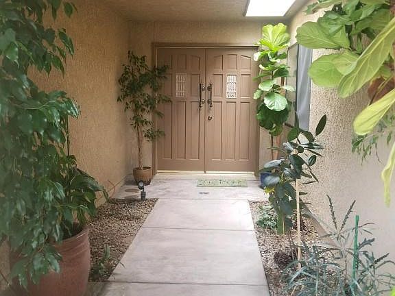 2nd image of 7402 N Mowry Pl