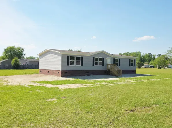 66 Turkey Creek Road, Rocky Point, NC 28457