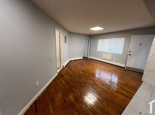 1296 Chisholm St #1, Bronx, NY 10459