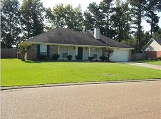 105 Eastwood Cir, Florence, MS 39073