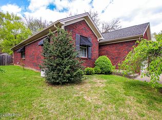 11913 Brookmoor Dr, Middletown, KY 40243