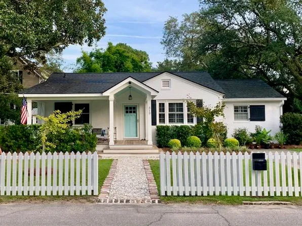 313 Queen St, Mount Pleasant, SC 29464