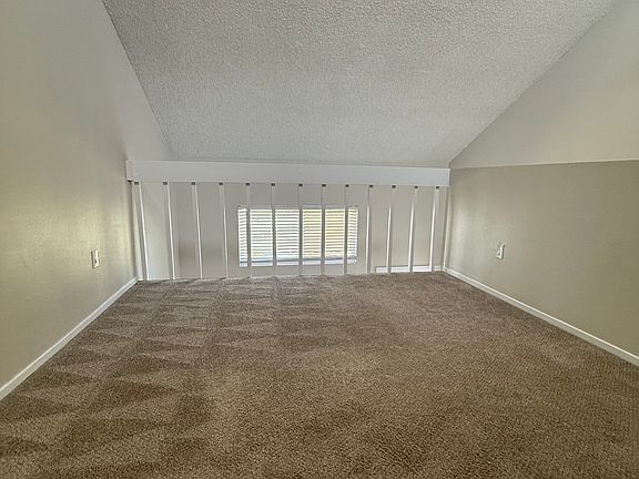 4th image of 412 W North Ave #93