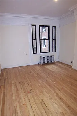 Rented by Susan Finkel, LREB | media 25