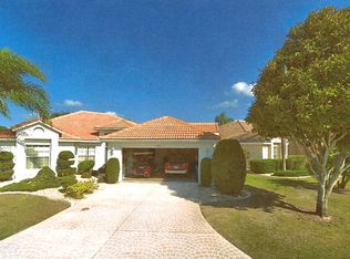 1933 S Pebble Beach Blvd, Sun City Center, FL 33573