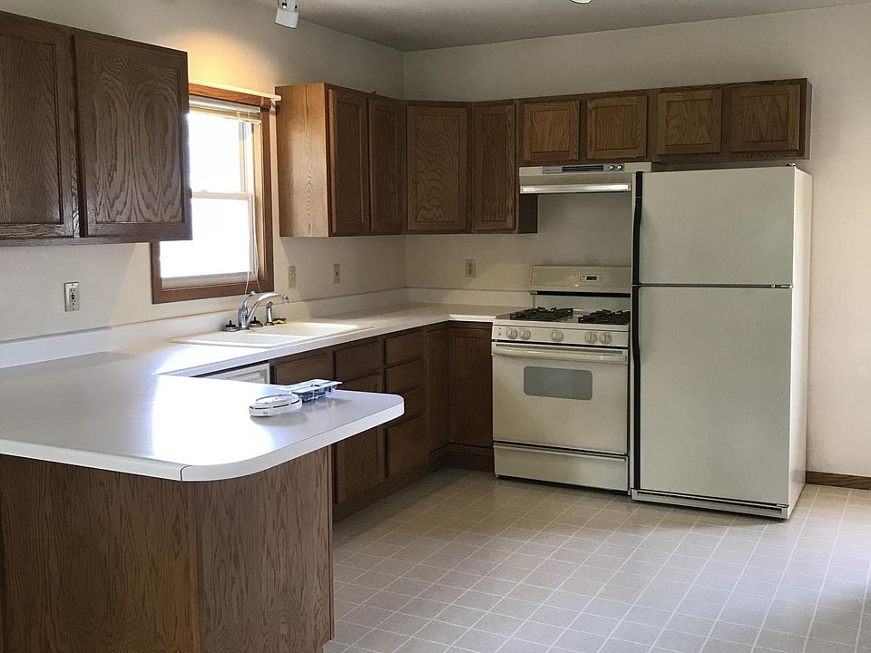 2nd image of 2504 S Washington Ave