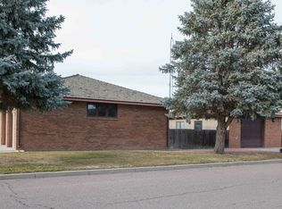 801 Willow Valley Dr, Lamar, CO 81052