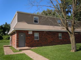 210 Anthony Dr APT C, Maryville, IL 62062