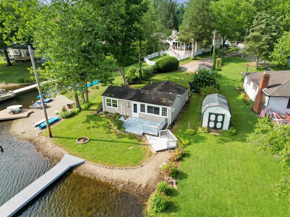 8481 S Medsker Dr, Nineveh, IN 46164