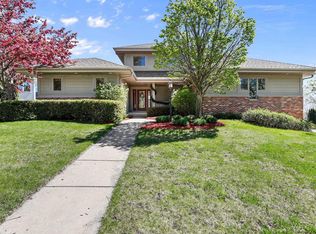 3000 Edenberry St, Fitchburg, WI 53711