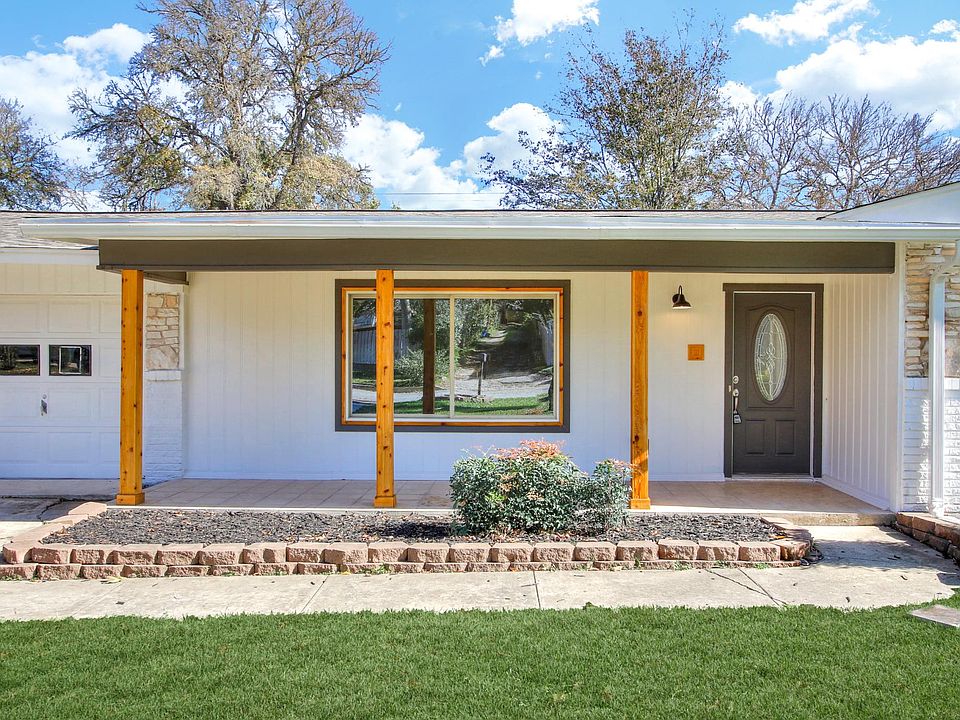 1st image of 230 Persia Dr