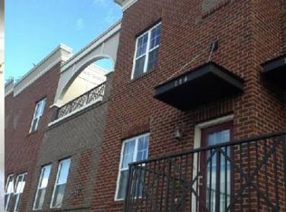 250 Harbour Place Dr, Davidson, NC 28036
