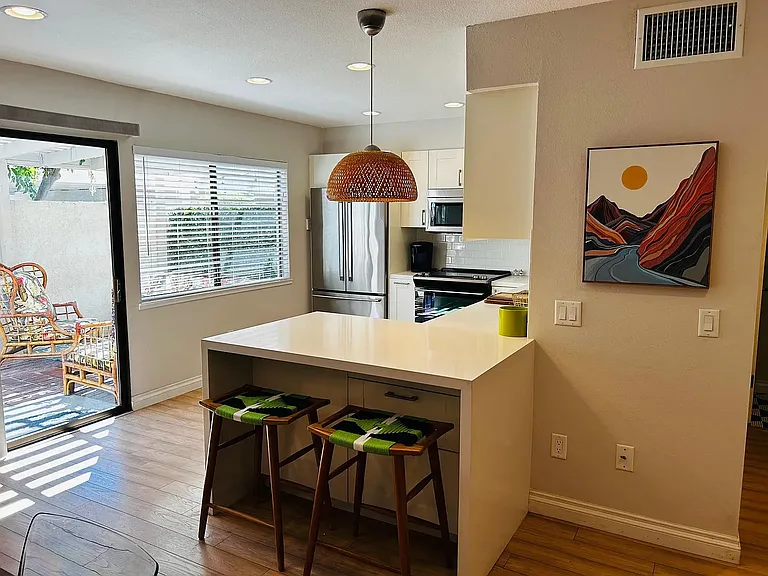 6135 Montecito Dr #5 — Photo 6