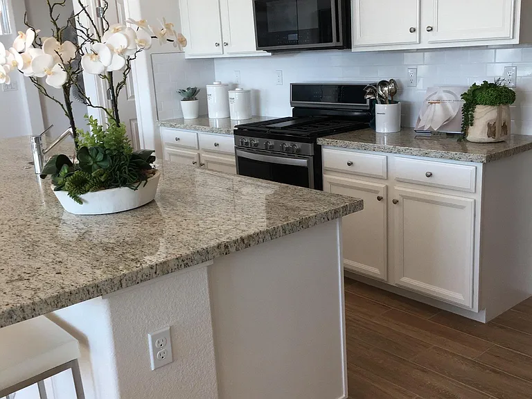 5608 Howell Mountain Ln — Photo 22